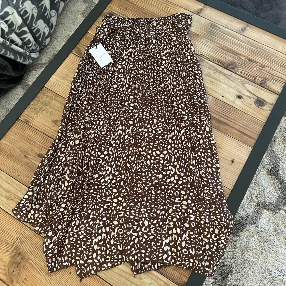 NWT Brown Leopard Skirt